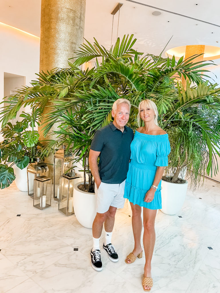 Couple at the hotel 

The Kristi Jones Podcast - My Travel Tips for Miami Beach